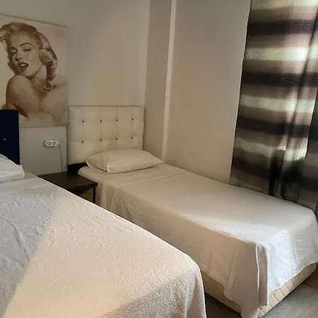 Lejlighed With Garden 9 Km From The Airport *