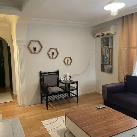 Lejlighed With Garden 9 Km From The Airport